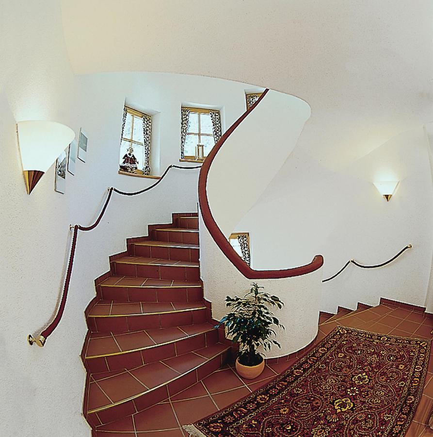 Bed and Breakfast Haus Christaldo Санкт-Антон-ам-Арльберг Экстерьер фото
