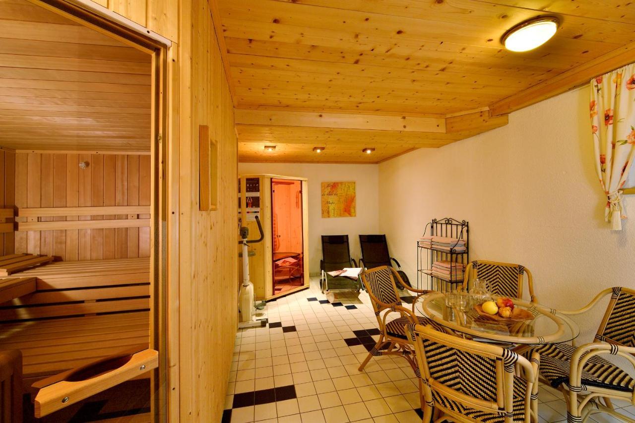 Bed and Breakfast Haus Christaldo Санкт-Антон-ам-Арльберг Экстерьер фото