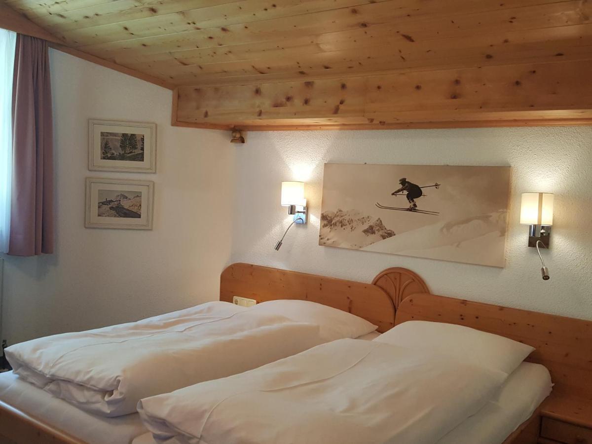 Bed and Breakfast Haus Christaldo Санкт-Антон-ам-Арльберг Экстерьер фото